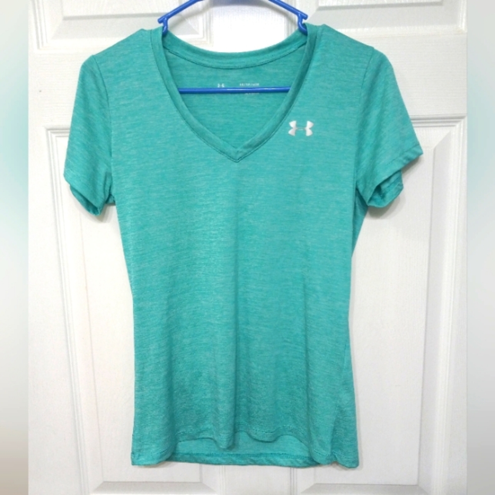 Underarmor shirt